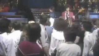 Happy Days Theme L@@K The Fortunes (Fonzie) LIVE 1978 Langley UK