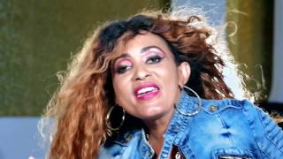 Download lagu VAIAVY CHILA -Tsy iala @'olo tiako(Clip Original en 4K vita MAYASH) mp3