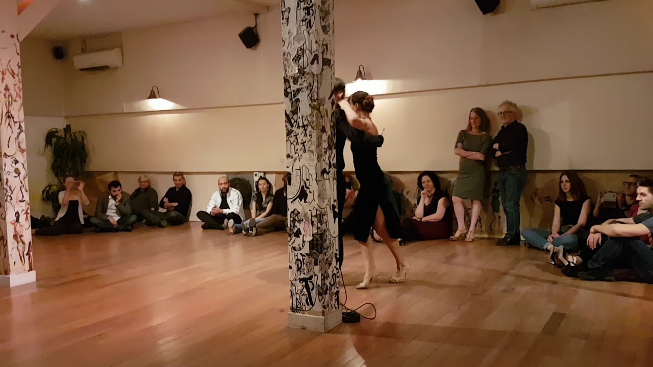 Benjamin Solano & Veronica Toumanova @ La Tanguedia de Paris  _  Démo 2/4  _  DJ  Asya Moiseeva