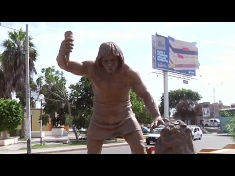 Producciones Iempsa - LUIS ABANTO MORALES - CHOLO SOY Y NO ME COMPADEZCAS