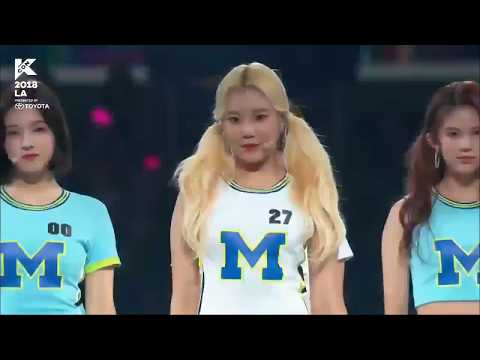 180811 MOMOLAND (모모랜드) - BAAM (배앰) + BBOOM BBOOM (뿜뿜) @ KCON 2018 IN LA DAY 1