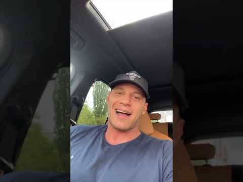 GODZINA POLICYJNA DLA NIEZASZCZEPIONYCH