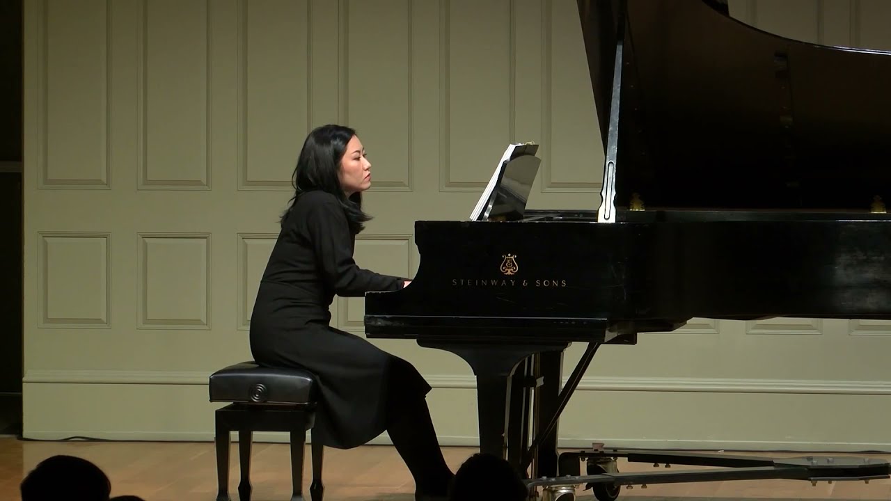 Promotional video thumbnail 3 for Seiko, Classical Music Pianist