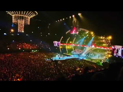 Olaf Fase met Slagerij van Kampen en Ruslana (ESF winnaar)