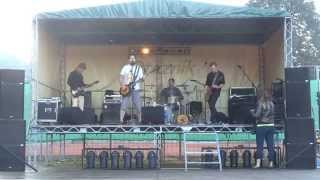 Video Bottomless Pit - live ukázky