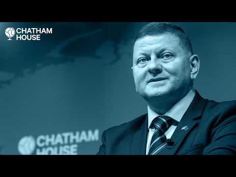 Массовую мобилизацию в современной войне должны сменить технологическая и экономическая - Залужный