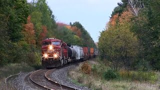 preview picture of video 'CP 8778 at Martinville (05OCT2014)'