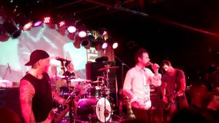 Bouncing Souls-Red Shoes