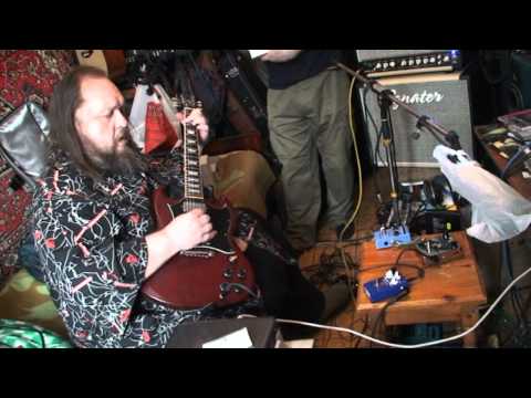 Appetite For Distortion. MI Audio Blue Boy De Luxe, Blues Pro Overdrive, Tube Zone.