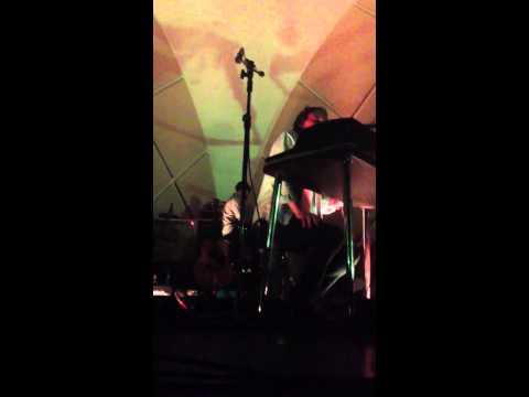 Sun in your eyes - Grizzly Bear - live at Cine Joia