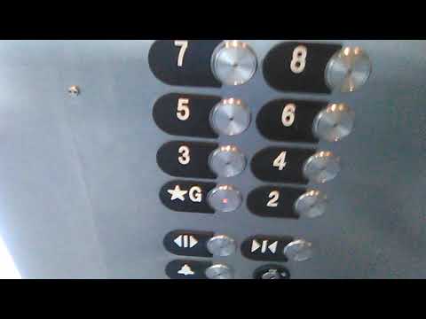 Spring Street parking garage