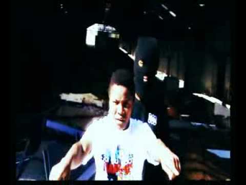 Solda_Ghetto-Star_ Feat Gravou_Mgc-Guirri (Clip Officiel).mp4