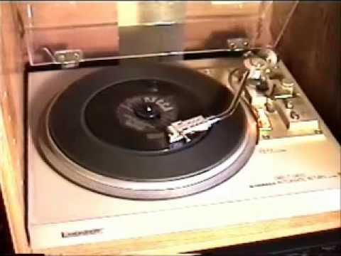 The Weavers - "Across the Wide Missouri" (1951) - 45 RPM