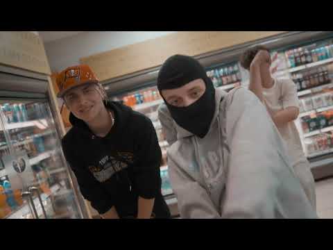 KRUZZO - WAITIN 4 LEGAL FT. BROŻEK [🎥: KARIX]