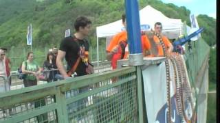 preview picture of video 'Bungee Jumping di Mida dal Ponte Colossus di Veglio - Mosso, Biella, 152 metri'