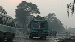 preview picture of video 'Morning rush hour in Harappa Town'