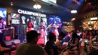 Download lagu Divamora Sister - Tarhirim CHAMPION CAFE MEDAN mp3