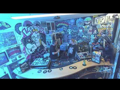 Lady Error Invites DJ Delirium 100% Gabber