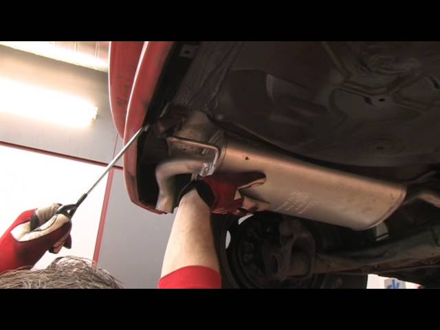 Video teaser for Anwendungsvideo Spezial -- Auspuff -- Hakenwerkzeug für Auspuffgummis KS Tools 150.1240