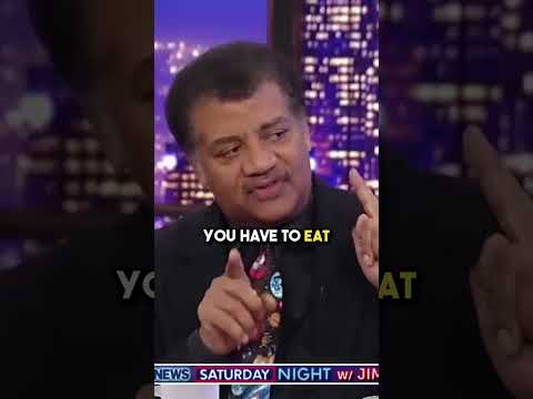 Neil deGrasse Tyson Disproving The Flat Earth Theory 😅