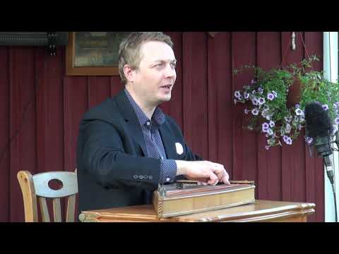 JUHAN UPPIN (Aksel Tähnase päkarauakannel + Vokaal) - Seal, kus Emajõgi voolab