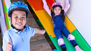 Download lagu Maddie y Kayden no pueden dejar de deslizarse con tobogán gigante! 😂🎢 mp3