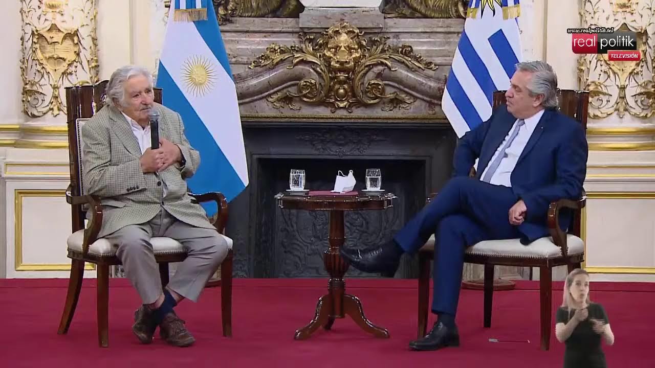 Alberto Fernández otorgó el Collar de la Orden del Libertador San Martín a "Pepe" Mujica