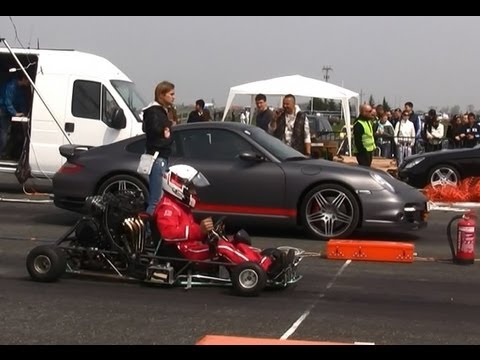 Porsche 997 Turbo 3.6 Vs. Gokart Suzuki 650 Ccm HD