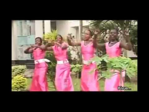 Kiatu Kivue by Anastacia Mukabwa