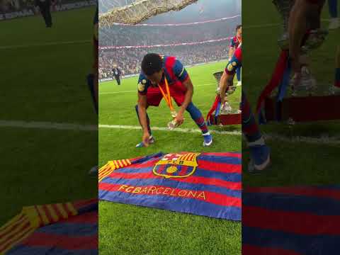 It became a tradition 🤩 #shorts #fcbarcelona #shortvideo