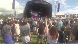 preview picture of video 'Deltron 3030 Clint Eastwood Glastonbury 2014'