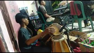 Download lagu Bayu kendang jaipong mp3
