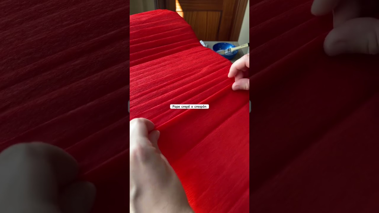 Cómo decorar los laterales de una piñata hecha a mano con papel crespón y cola blanca #asmr #diy