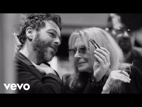 Véronique Sanson, Christophe Maé - Besoin de personne (Clip officiel)