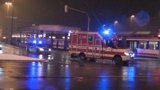 preview picture of video 'Viele Einsatzfahrten in Nürnbergs City (Polizei + Rettungsdienst ASB/BF/MHD) (HD)'