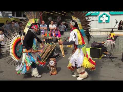 Hector Loza Music from Ecuador