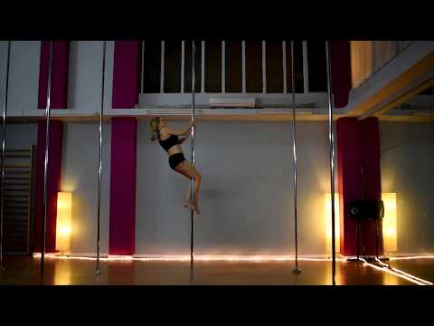10. Thess Pole Art Show 27 - Evi's solo (Fergie - Hungry)