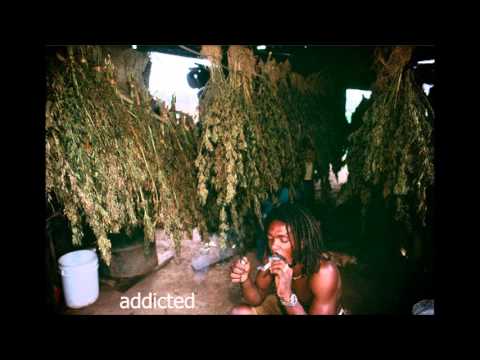 Snoop Lion - La La La (prod. Major Lazer)