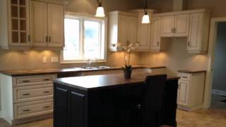preview picture of video 'Presenting  Raydence Homes Model Home'