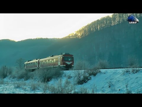 DH2/SN83 DMU in Zapada Intr-o Dimineata de Iarna/in Snow in a Winter Morning in Negreni