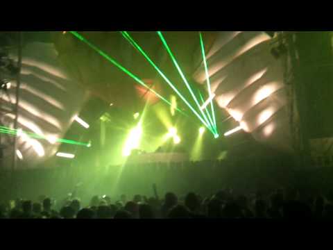 WiSH Outdoor 2011 - Crookers