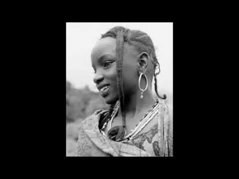 "Ekonting" mention spéciale a Roger Diabonne