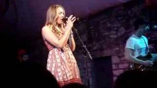 Colbie Caillat out of my mind Live
