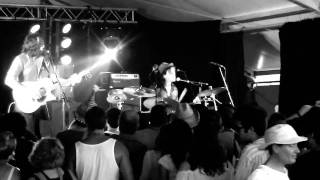 Swamp Thing - ' hand in a hole '