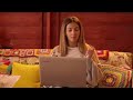 أغنية هتموت من الضحك مع دنيا سمير غانم والفرق بين اللهجة البريطانية والامريكيةمن مسلسل بدل الحدوتة ٣ mp3 أغنية هتموت من الضحك مع دنيا سمير غانم والفرق بين اللهجة البريطانية والامريكيةمن مسلسل بدل الحدوتة ٣ mp3