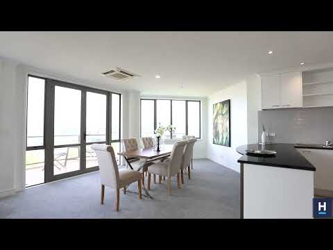 Unwind & Relax in Comfort - 901/135 Grafton Road, Grafton, Auckland