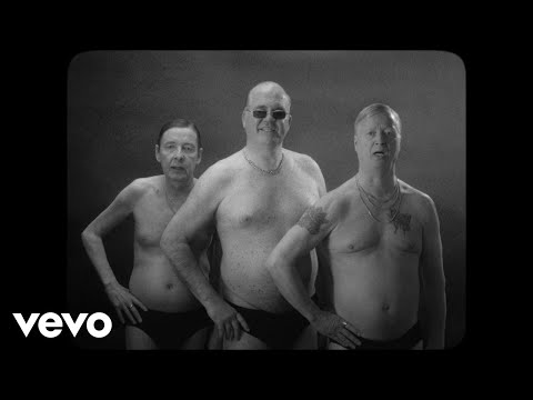 M.I.L.K. - Everybody is a Summer Body ft. KESMAR 2021