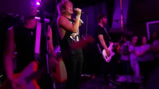 ROOM 94 Do You Feel Alive 22/07/2016