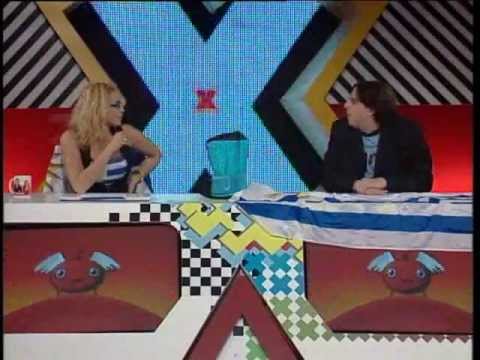 CLAUDIA FERNÁNDEZ EN BENDITA TV - PROGRAMA 221 - 24.07.2011 (1)