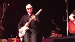 Steve Earle &amp; the Dukes "Fearless Heart" (NYC Town Hall, 5 December 2016)